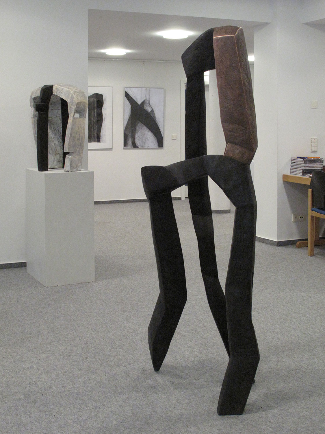 Ausstellung "Kopf und Leib bewegt" . Beate Debus . Galerie Stadthalle Gersfeld 2010