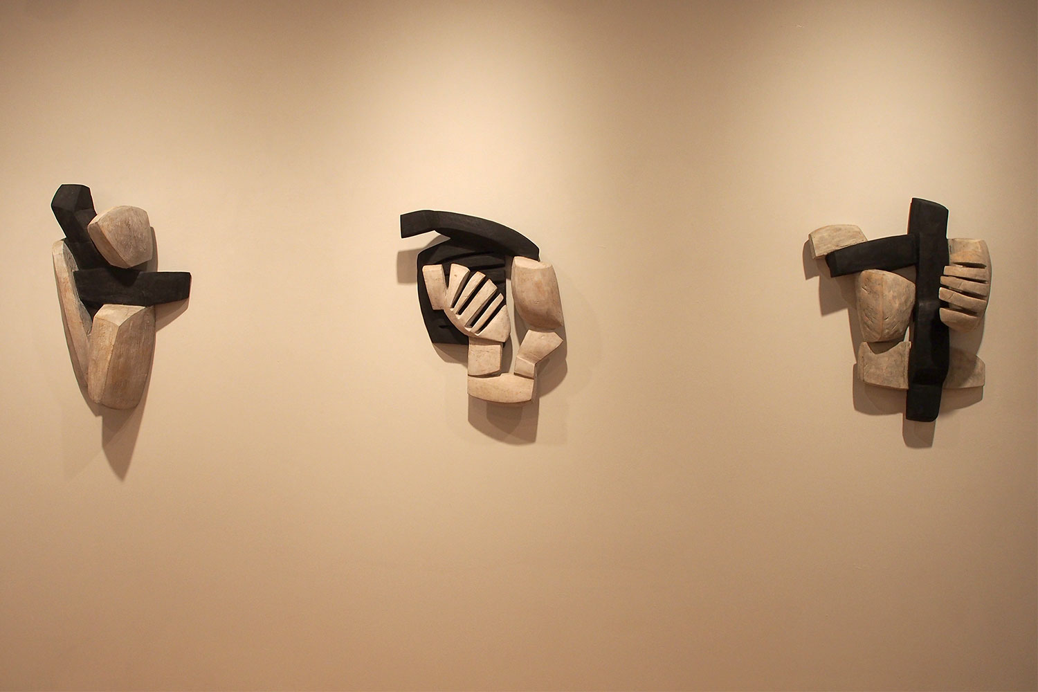 Ausstellung "Licht-Schatten-Tanz" Beate Debus . Galerie ada Meiningen 2016