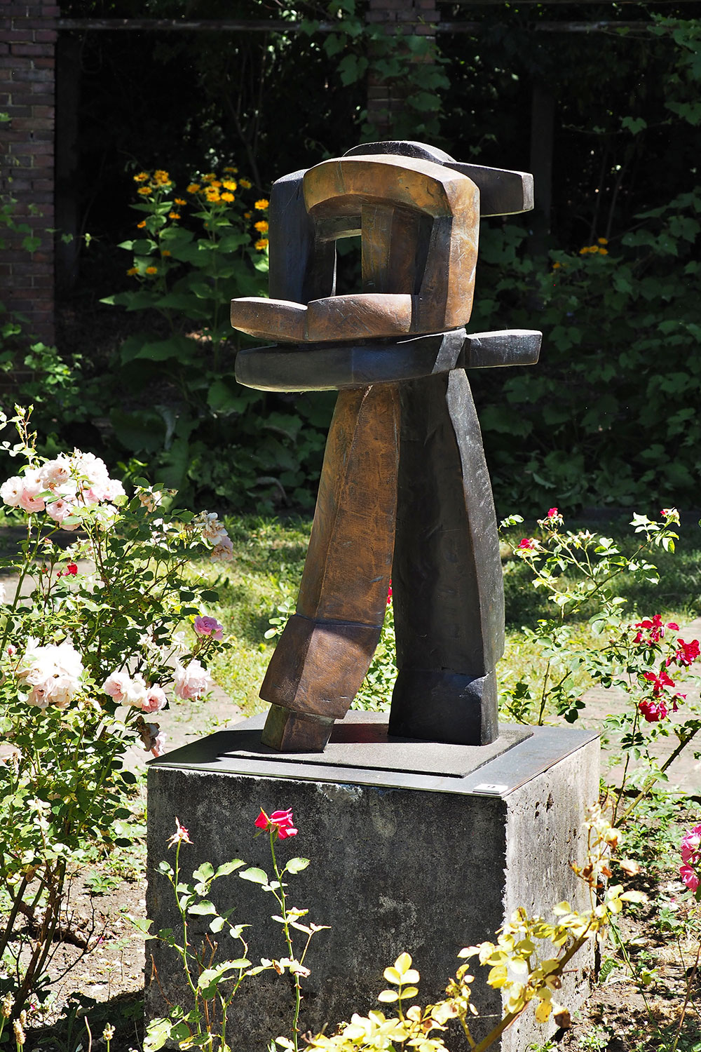 Ausstellung "Neue.Skulptur.Weimar.2018" . Bronzeskulpturen . Beate Debus . Landgut Holzdorf 2018