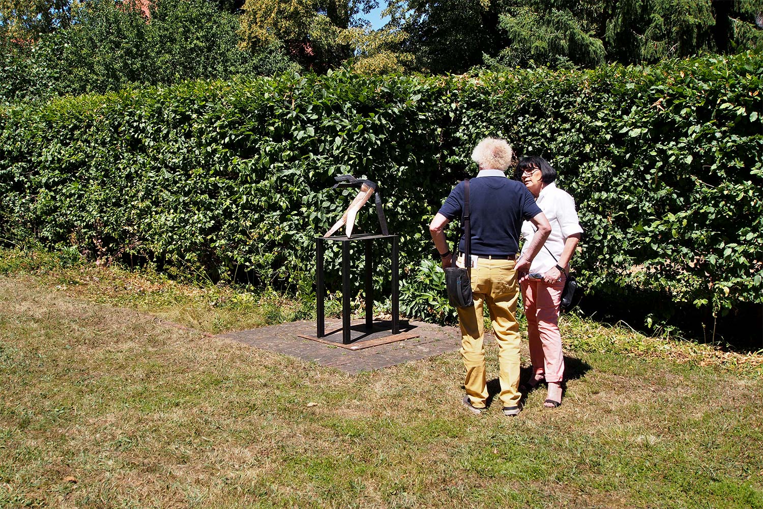 Ausstellung "Neue.Skulptur.Weimar.2018" . Bronzeskulpturen . Beate Debus . Landgut Holzdorf 2018