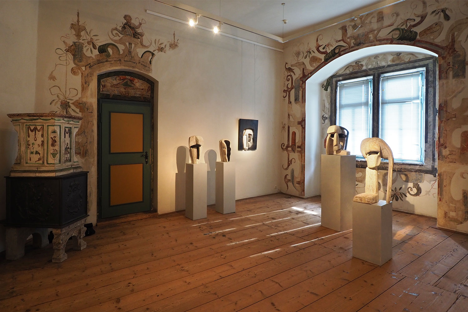 Ausstellung "Da-Seins-Formen" . Skulpturen & Arbeiten auf Papier . Beate Debus . Schloss Wilhelmsburg Schmalkalden . 2019/20