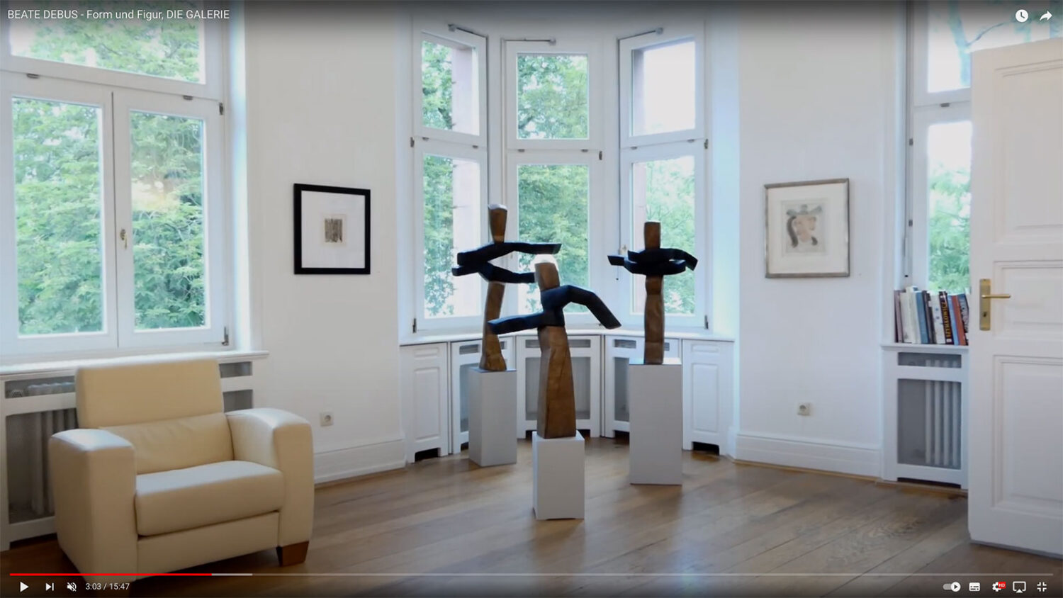 YouTube-Video: Beate Debus - Form und Figur (Ausstellung Die Galerie Frankfurt/Main 2020)