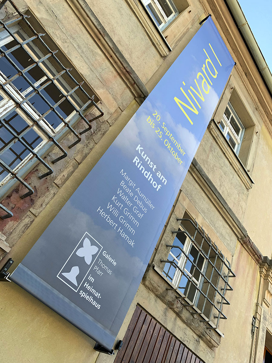 Ausstellung "Nivard 1" . Malerei Skulpturen Installationen . Eröffnung . Maria Bildhausen 2020