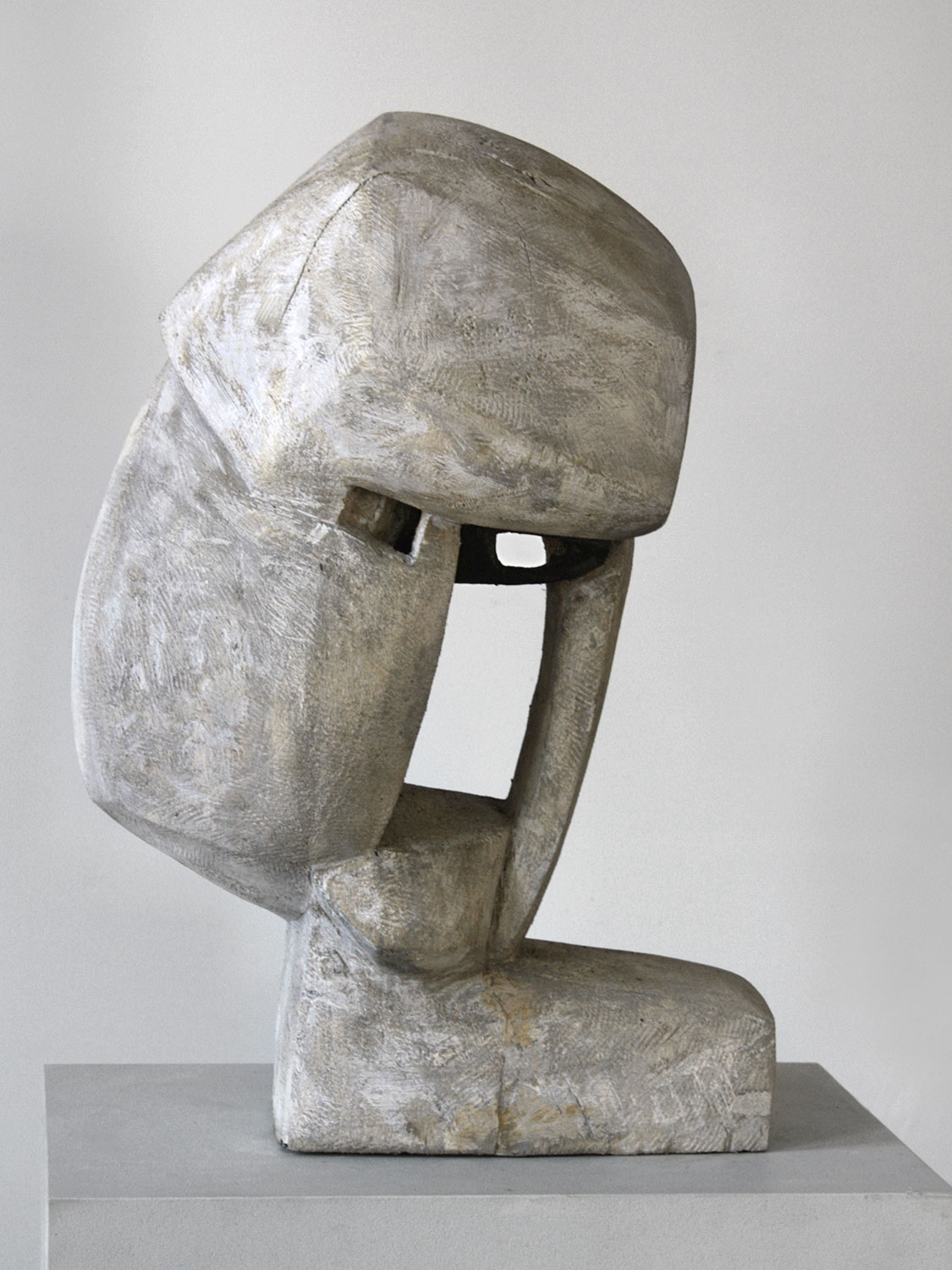 Kopfraum . Holzskulptur . Beate Debus . 2010