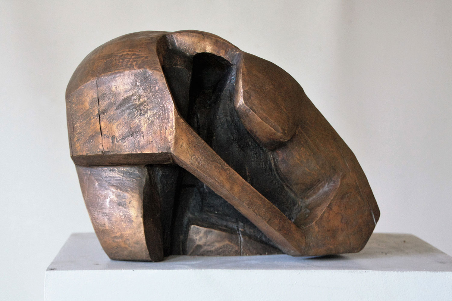 Schlaf . Bronzeskulptur . Beate Debus . 2014